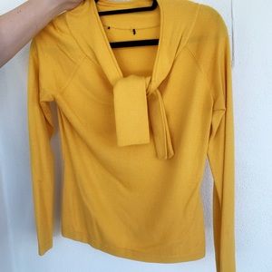 Cashmere bright yellow top with tie in front
